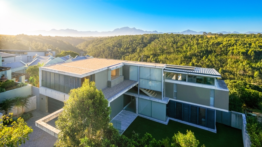 4 Bedroom Property for Sale in Oubaai Western Cape